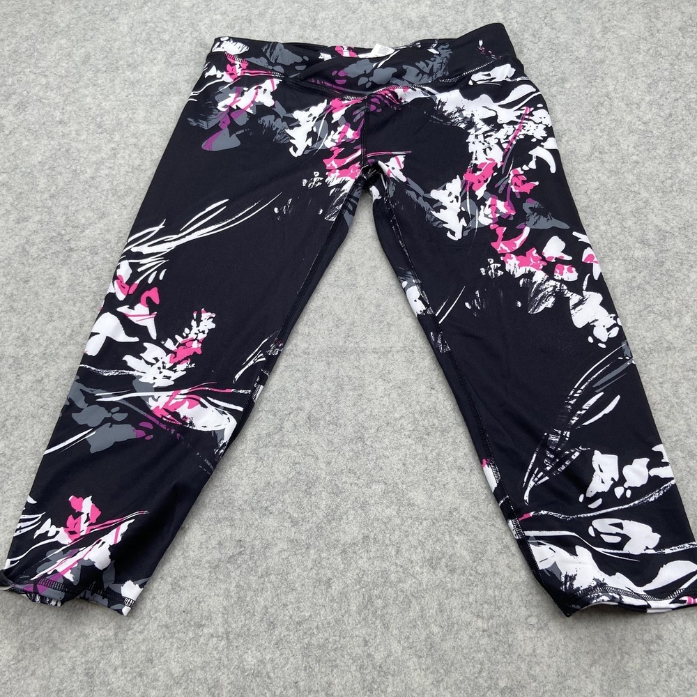 Fabletics Leggings Womens Medium (28x19) Black Floral Capri Athletic Yoga